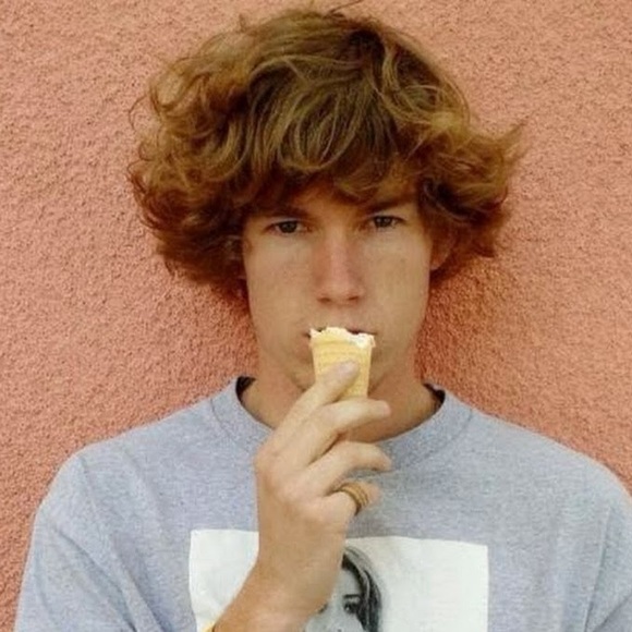 Meet your Posher, Evan - Picture 1 of 1